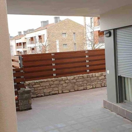 Chalet Adosado Entero, Bbq Y Piscina Comunitaria Sabiñánigo Kültér fotó